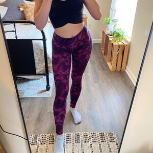 Lululemon Wunder Under Full Length Purple Tie Dye Leggings — Women’s 2